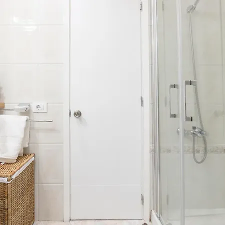 Frente A La Playa De Canteras C68 * 라스팔마스